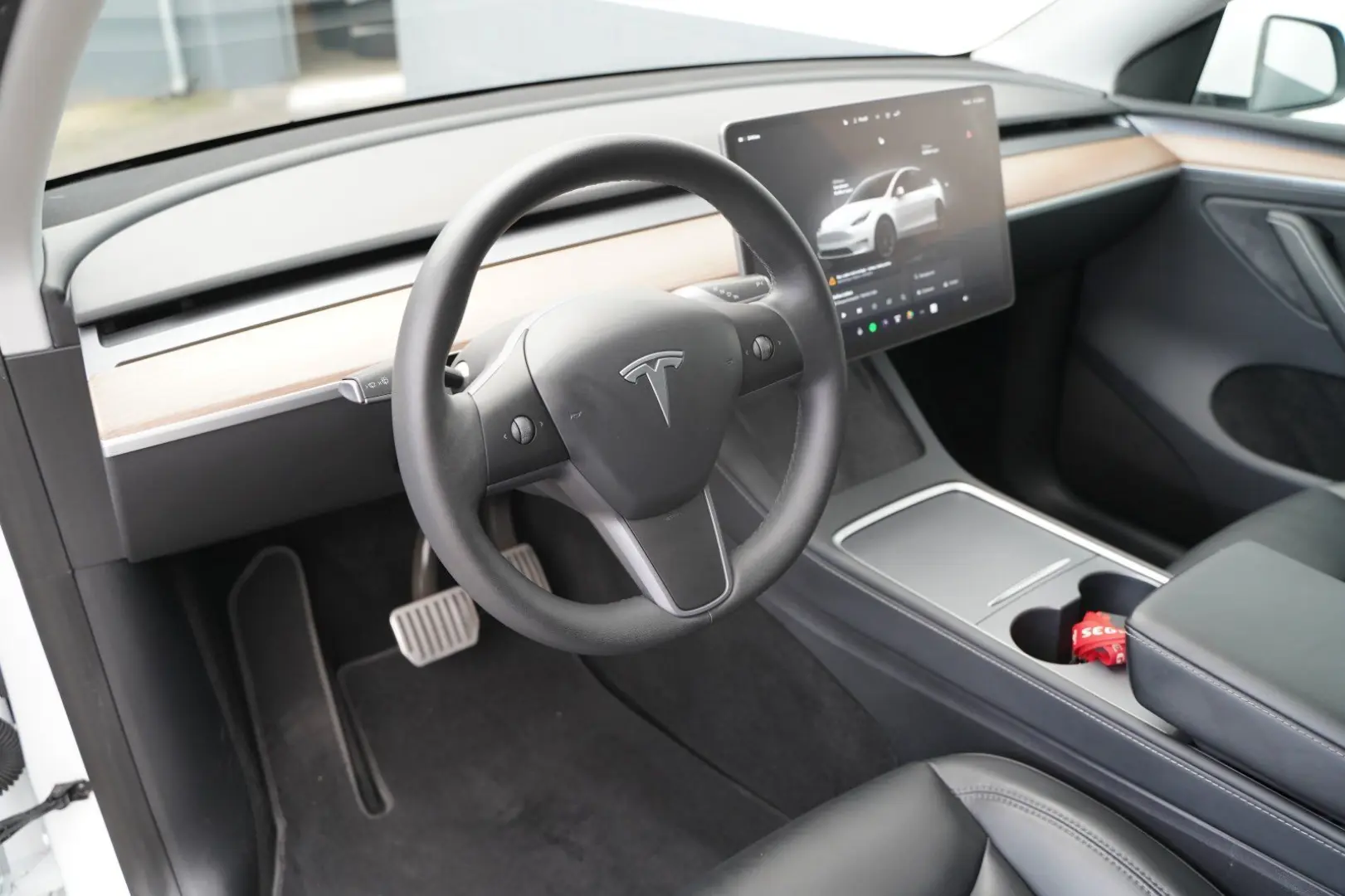 Model Y Long Range AWD *Mwst. ausweisbar*Matrix-