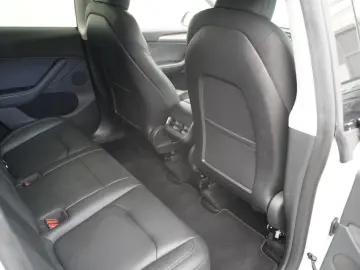 Model Y Long Range AWD *Mwst. ausweisbar*Matrix-