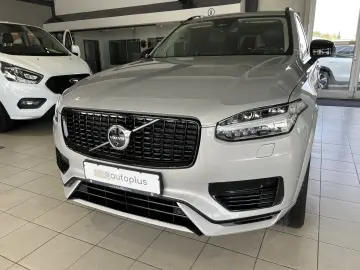 XC90 T8 Ultra Dark Recharge AWD FourC AHK 22Zoll