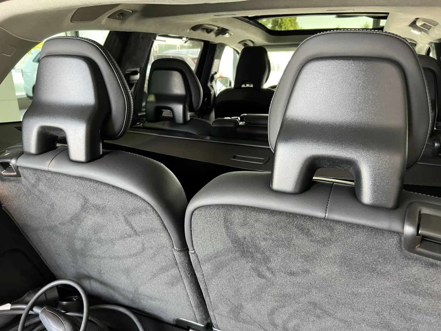 XC90 T8 Ultra Dark Recharge AWD FourC AHK 22Zoll