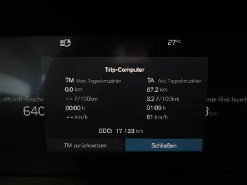 XC90 T8 Ultra Dark Recharge AWD FourC AHK 22Zoll