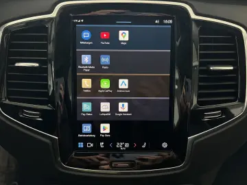 XC90 T8 Ultra Dark Recharge AWD FourC AHK 22Zoll