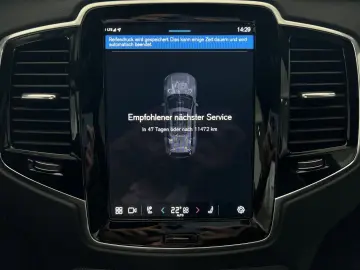 XC90 T8 Plus Bright Recharge AWD FourC AHK B&W