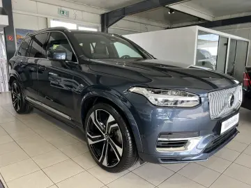 XC90 T8 Plus Bright Recharge AWD FourC AHK B&W