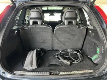 XC90 T8 Plus Bright Recharge AWD FourC AHK B&W