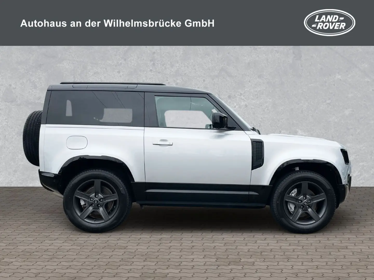 Defender 90 D300 X-Dynamic SE BLACK PACK/SHD/AHK