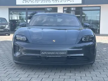 Taycan GTS 360° HUD 21'' Matrix Bose Pano ACC