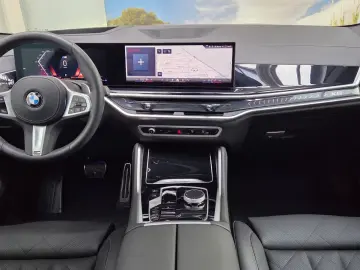 BMW X6 xDrive30d M Sport Pro 22Zoll Pano ACC 360°