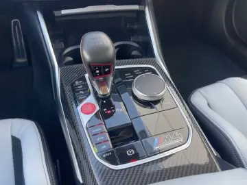 M4 Competition iA Coupe Sportpaket HUD AD Navi L
