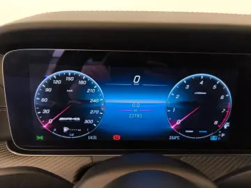 GT 53 4M+ V8 Styling 21 Zoll Aero Multikontur Fa