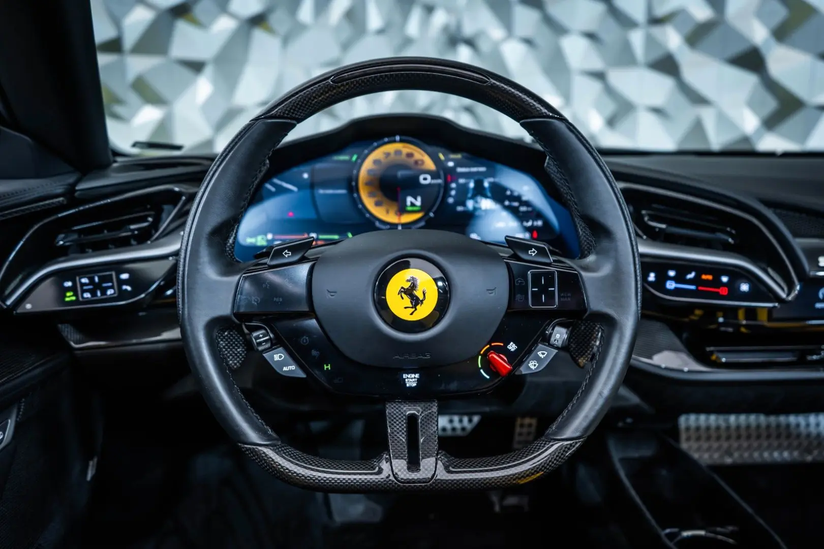 SF90 Spider Giallo Modena