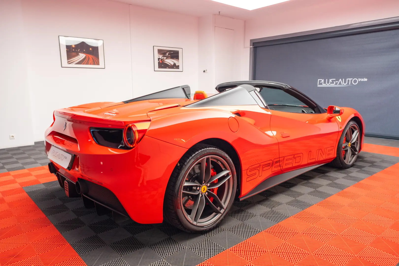 FERRARI 488 SPIDER