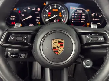 911 Carrera 4 S Bose 360°Kamera 14-Wege SAGA