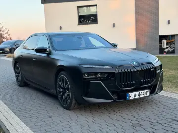 M760 Baureihe 7 Lim M760 e xDrive