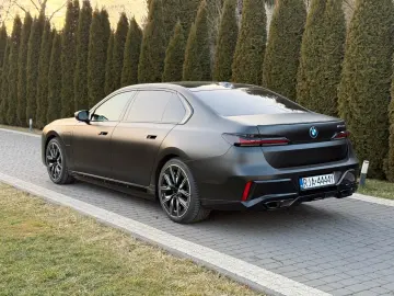 M760 Baureihe 7 Lim M760 e xDrive