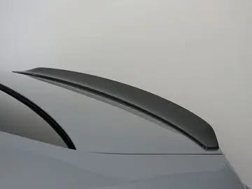 M5 G90 ACC B&W Carbon Pak. V-Max Sitzbelüf. LED