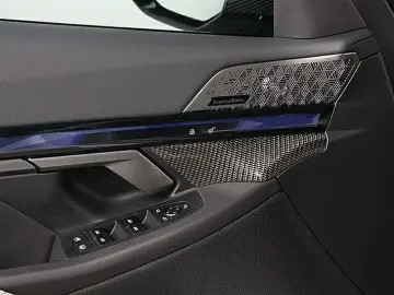 M5 G90 ACC B&W Carbon Pak. V-Max Sitzbelüf. LED