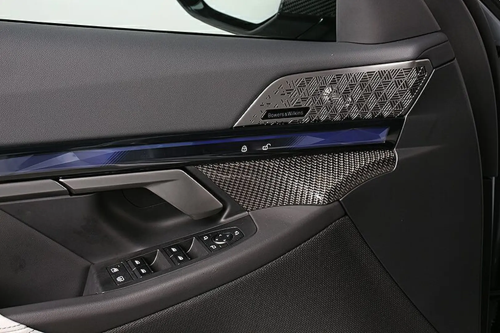 M5 G90 ACC B&W Carbon Pak. V-Max Sitzbelüf. LED