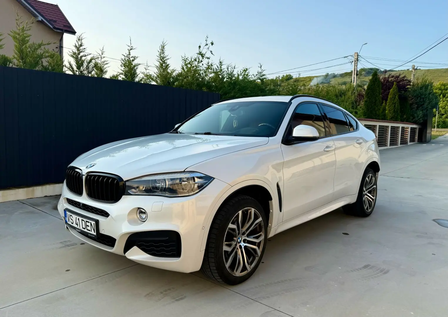 BMW X6