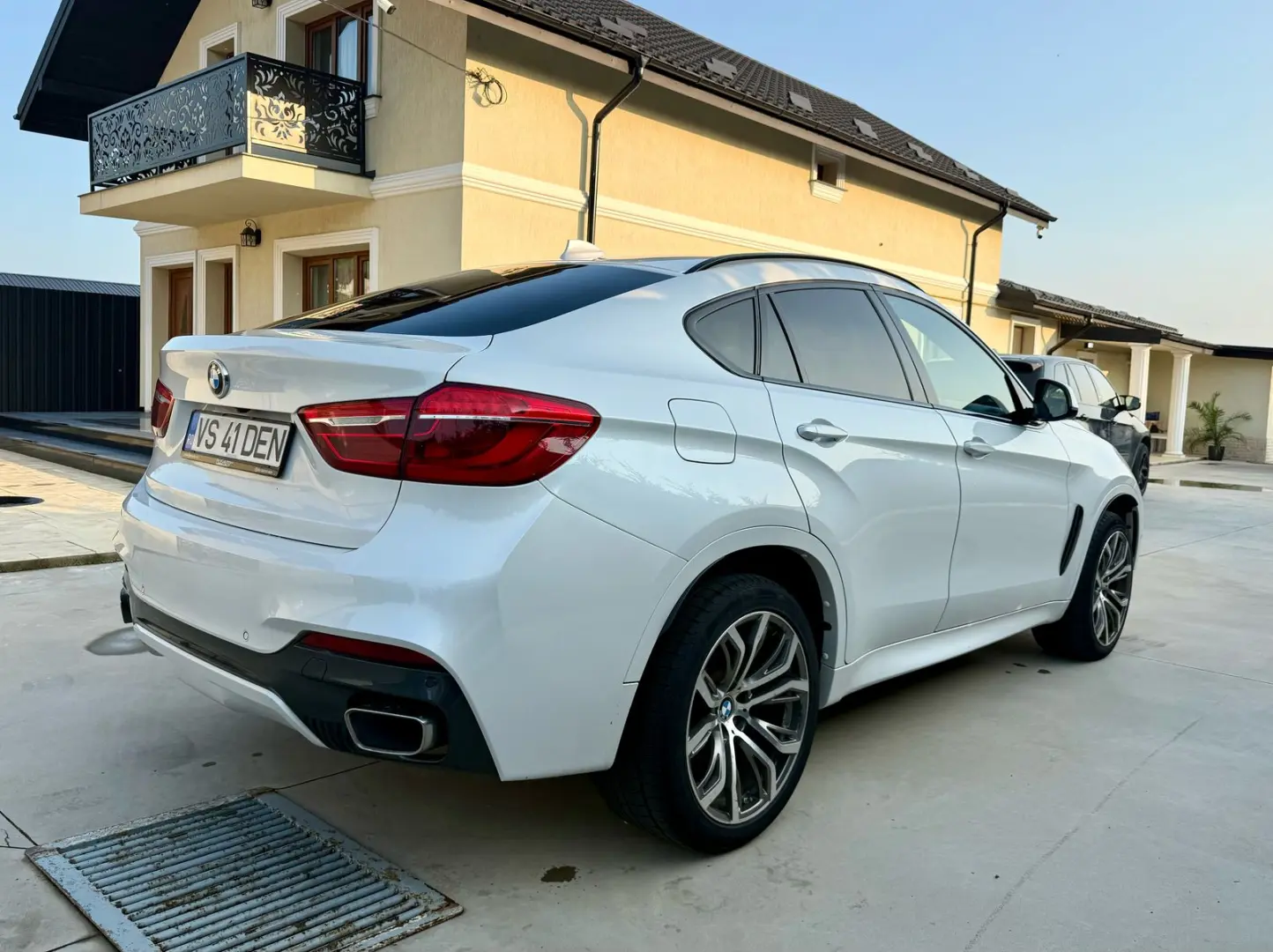 BMW X6