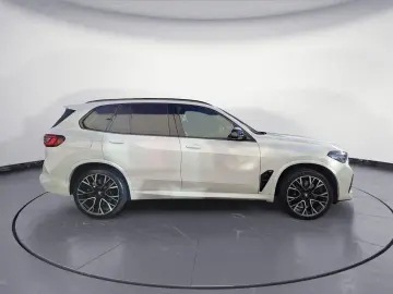 X5 M Competition AHK Competition Paket Sitzlüftu