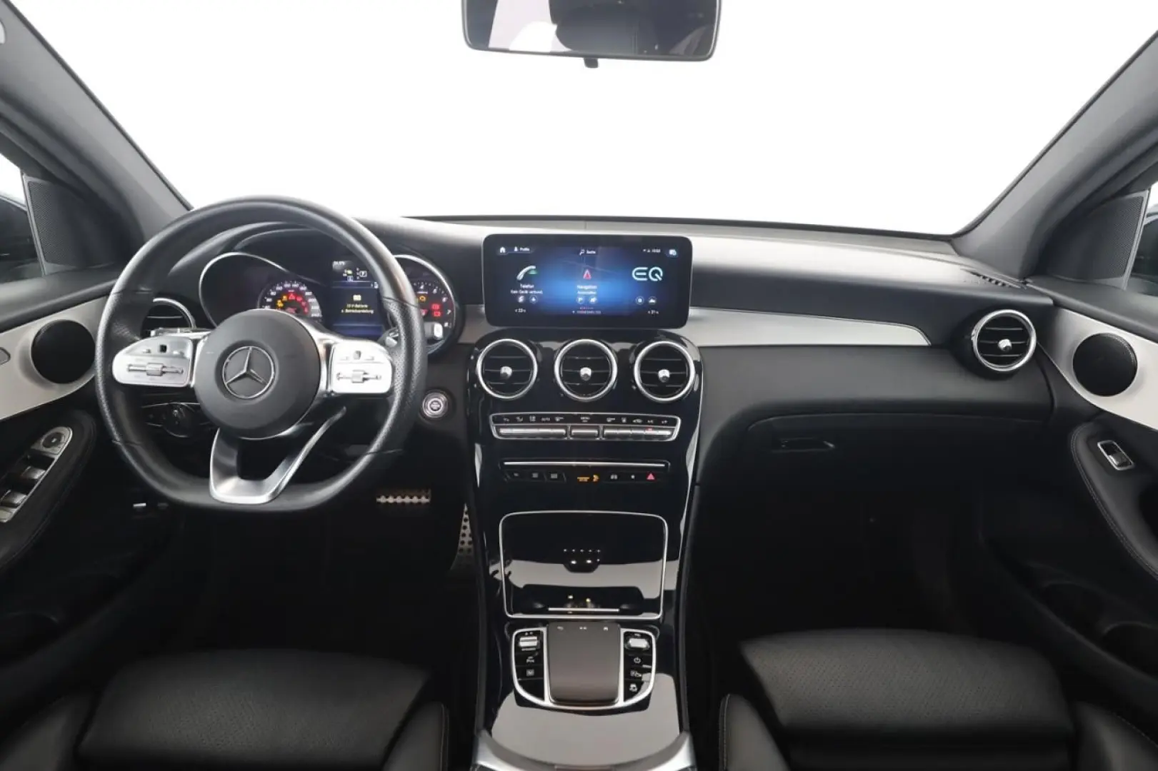 GLC 300 e 4M Coupé AMG MBUX SHZ LED el.Heck AUT