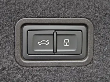 A8 50TDI qu PANO OLED MATRIX B&O BLACK 21