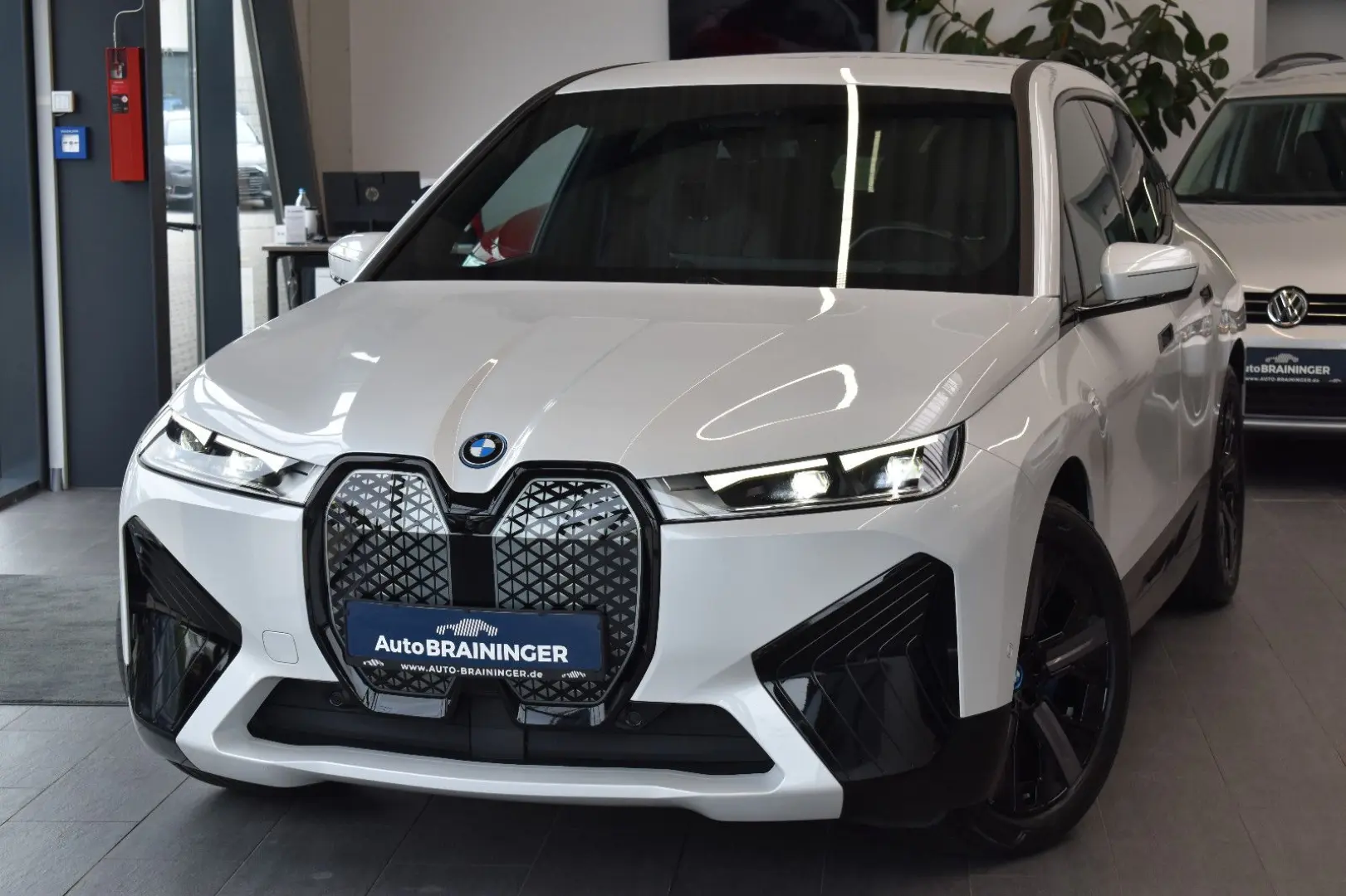 iX40 xDrive Sport Aut. LED~LiveCo~H&K~Leder~21