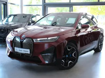 iX xDrive40 Sportpaket Laser DrivAss ParkAss