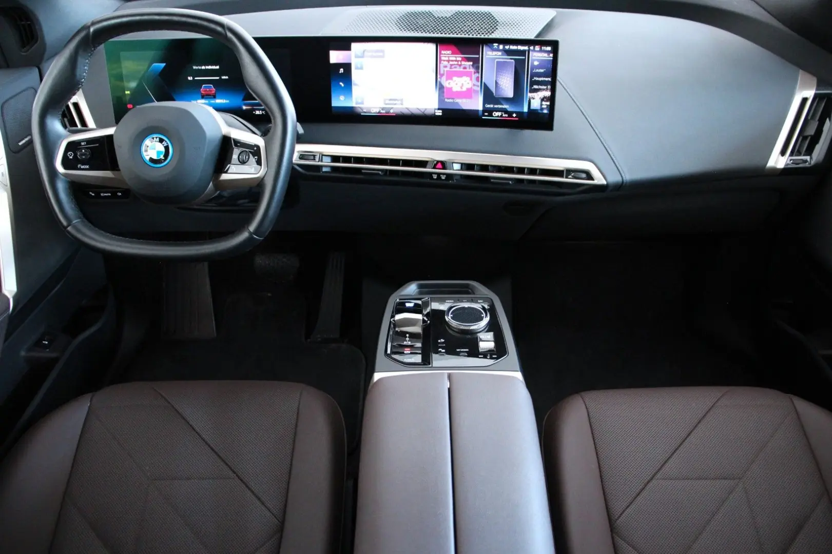 iX  xDrive40 Sportpaket *Laser*DrivAss+*ParkAss+