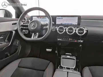 CLA 180 Coupé AMG Night+RüKam+LED+18+Keyless-Go