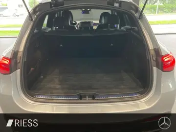 GLC 220 d 4M AMG AHK FAHRASSIST+ RFK NIGHT SPUR