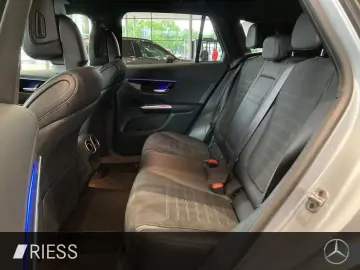 GLC 220 d 4M AMG AHK FAHRASSIST+ RFK NIGHT SPUR