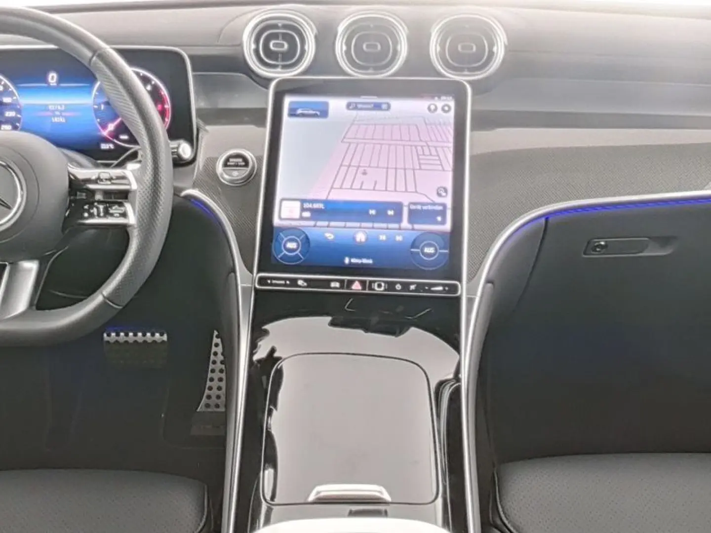 GLC 220 d 4M AMG+LED+AHK+KAMERA+EASY-PACK+AMBI