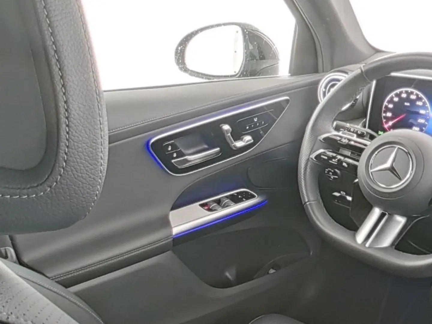 GLC 220 d 4M AMG+LED+AHK+KAMERA+EASY-PACK+AMBI