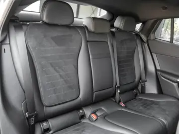 GLC 200 4M Coupé AMG-Sport/Pano/AHK/Winter/Memo