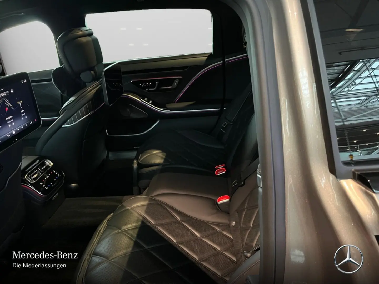 S 580 e Maybach Night Series/Pano/DUO TONE/HuD