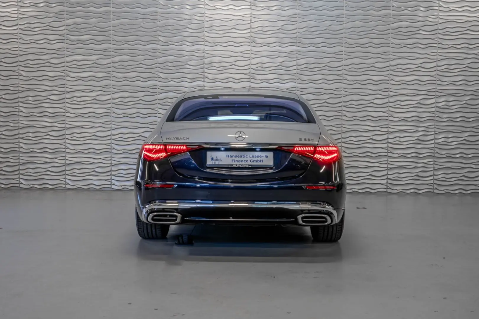 Maybach* EXCL.*First-Class*TV*DRIVE Pilot*BODY*