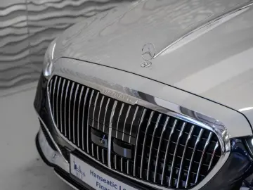 Maybach* EXCL.*First-Class*TV*DRIVE Pilot*BODY*