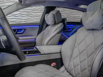 Maybach* EXCL.*First-Class*TV*DRIVE Pilot*BODY*
