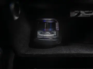 Maybach* EXCL.*First-Class*TV*DRIVE Pilot*BODY*
