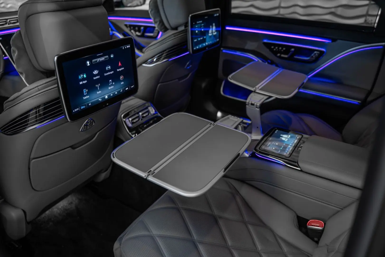 Maybach* EXCL.*First-Class*TV*DRIVE Pilot*BODY*