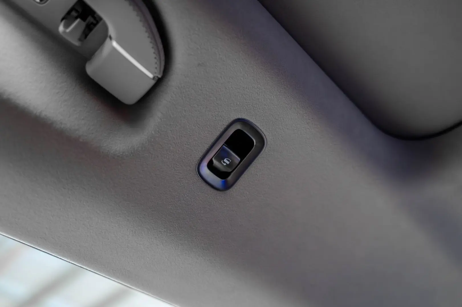 Maybach* EXCL.*First-Class*TV*DRIVE Pilot*BODY*