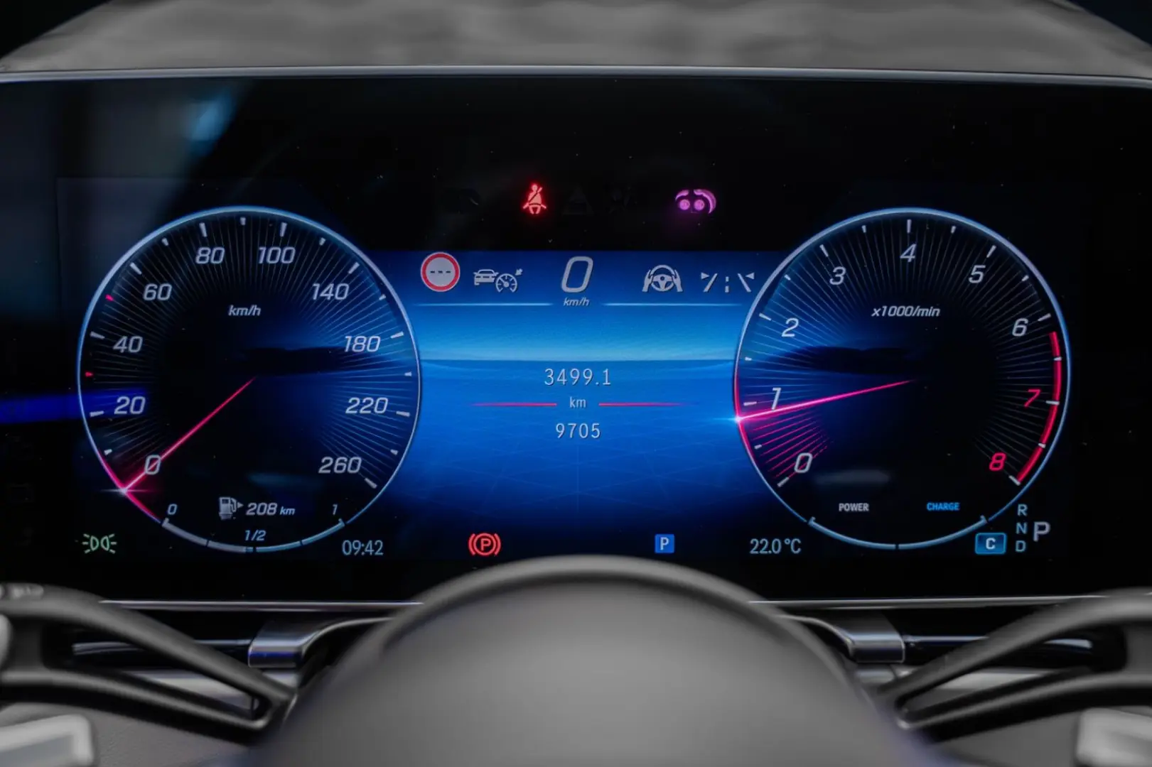Maybach* EXCL.*First-Class*TV*DRIVE Pilot*BODY*