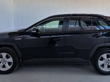 TOYOTA RAV4 2.5 Hybrid Dynamic HSD E-CVT