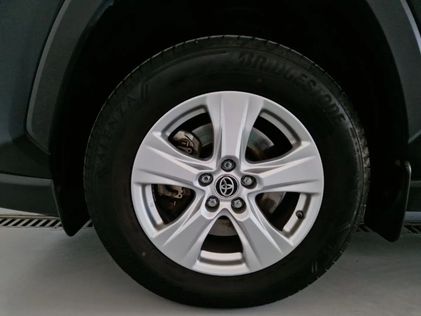 TOYOTA RAV4 2.5 Hybrid Dynamic HSD E-CVT