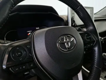 TOYOTA RAV4 2.5 Hybrid Dynamic HSD E-CVT