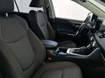 TOYOTA RAV4 2.5 Hybrid Dynamic HSD E-CVT