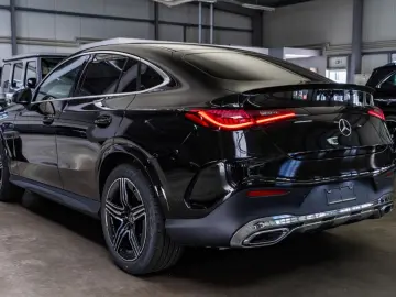GLC 220 d 4M Coupe / AMG / Burmester / Pano