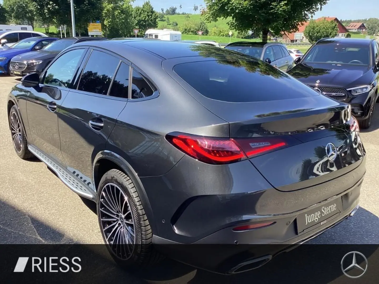 GLC 300 d 4M Coupé AMG Ad. Pl. Night AHK Distr.